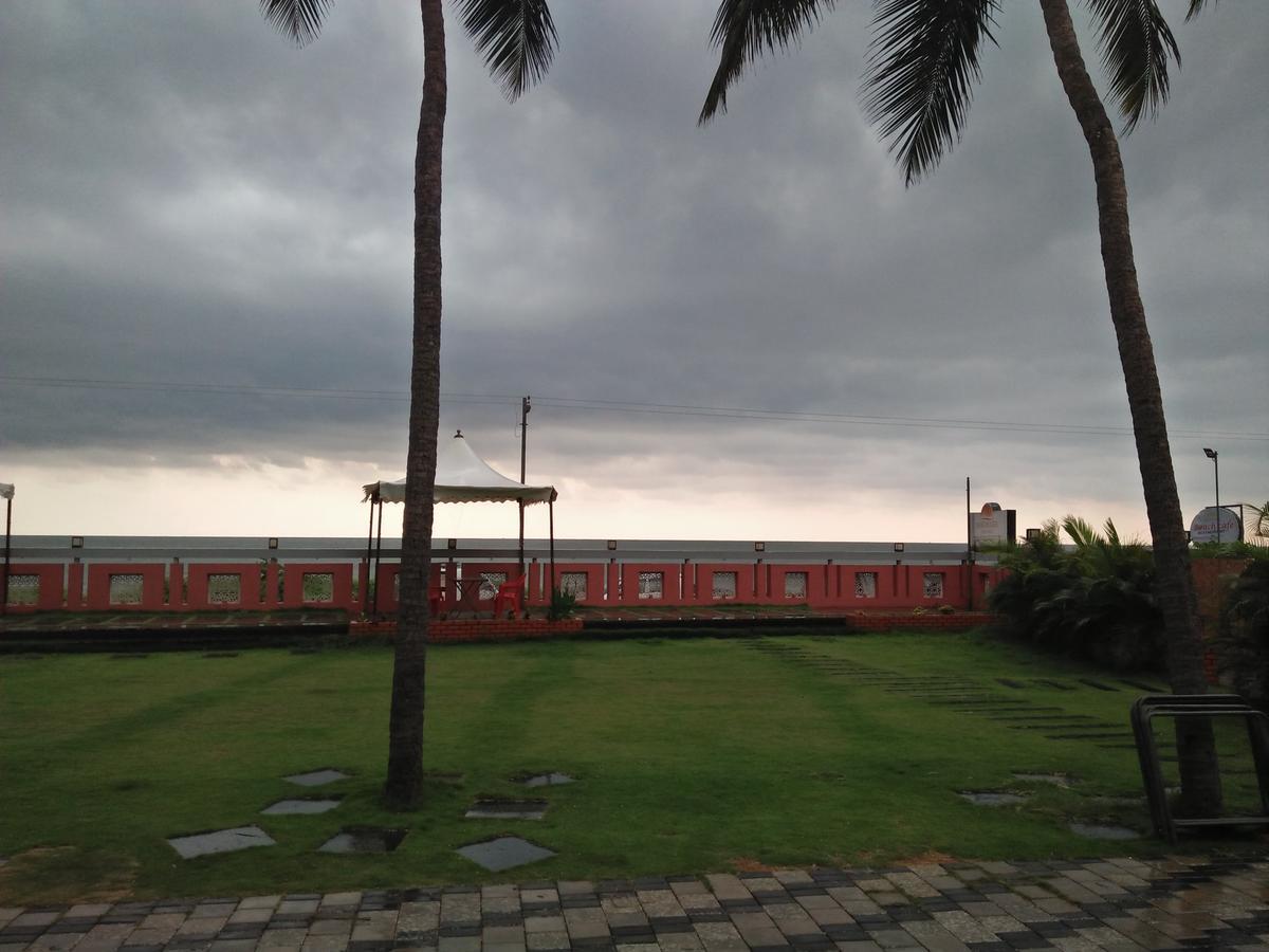 Hôtel Marmara Beach House à Kannur Extérieur photo